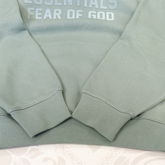 Essentials Fear Of God (FOG) Hoodie Sycamore size Small Spring Summer 2023 - Picture 12 of 16